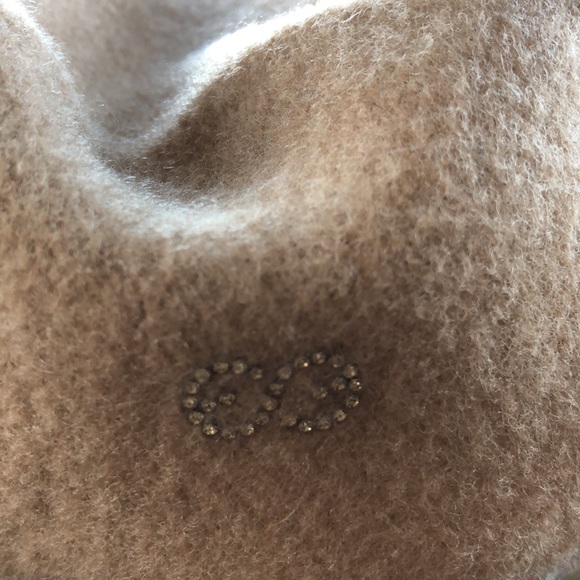 Escada wool beret. - Picture 7 of 7